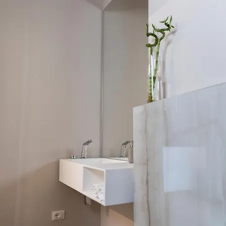 Domus Pinae Apartament Pescara