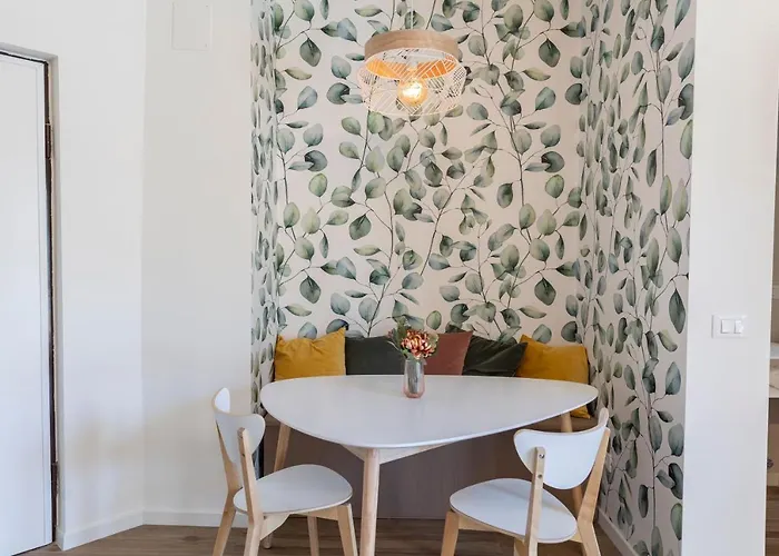 Apartment Domus Pinae *